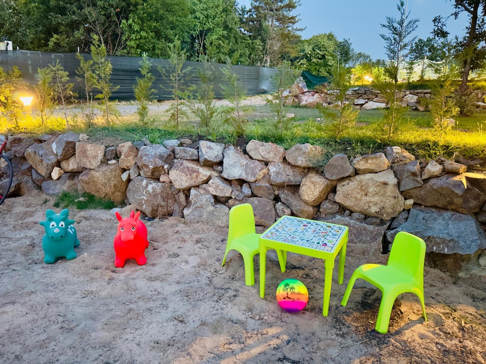 Holiday Village Smokinia 索佐波尔 外观 照片